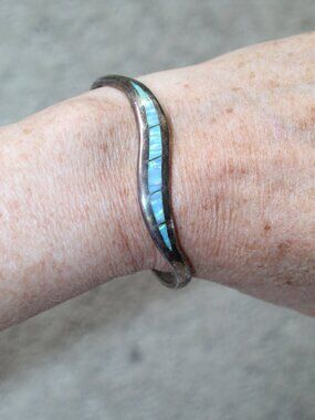 Vintage Alpaca Silver Wavy Bangle Bracelet Blue Green Fire Opal Inlay Size 6.5